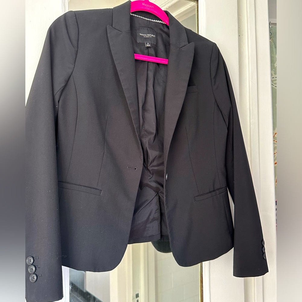 Classic black blazer- banana republic